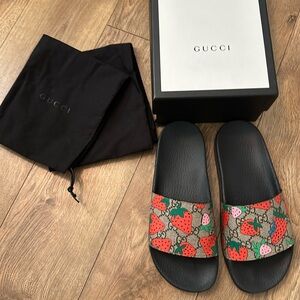 Gucci Slides